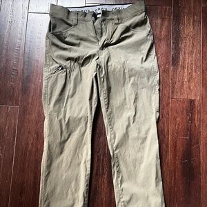 Orvis Green Hiking Pants